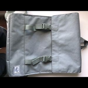 Herschel Supply City BackPack